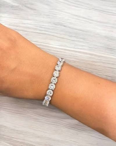 Diamond Tennis Braclet  3ct, Color D  Clairity VVS1 - GIA Certified